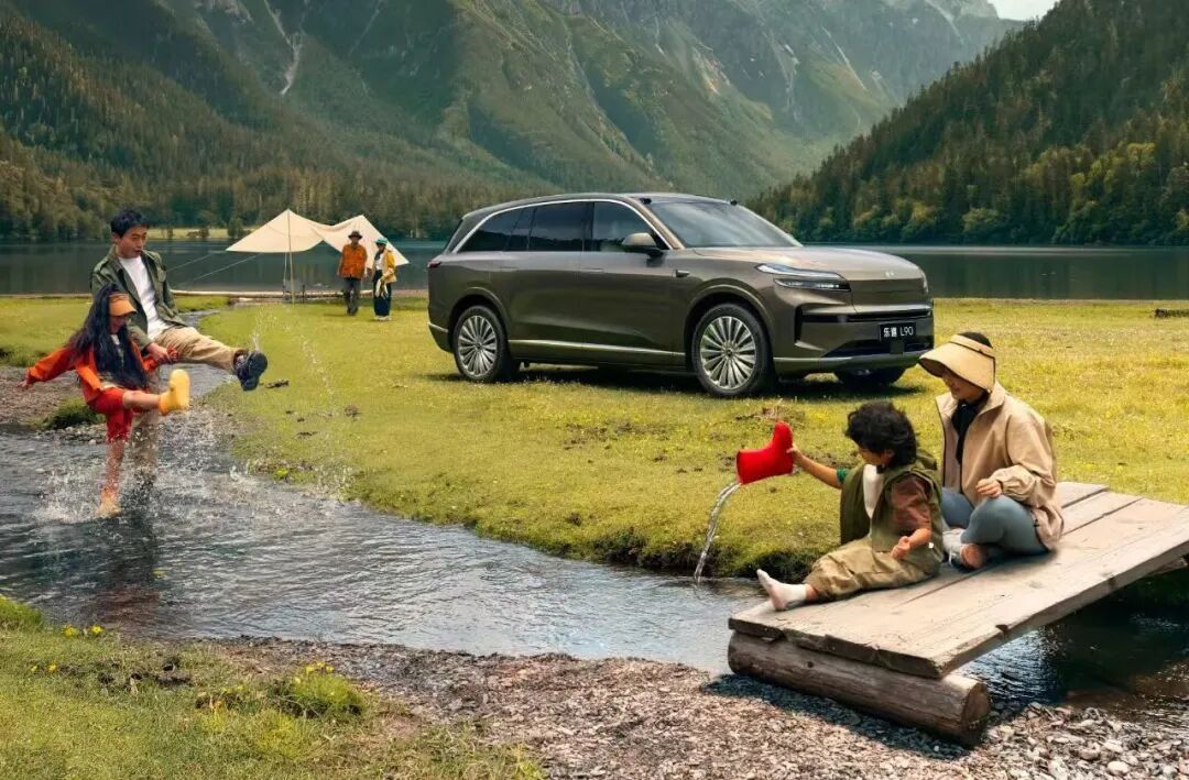 蔚来es8_蔚来李斌四季度交付目标5万台_蔚来乐道L90ES8订单充足爆款气象