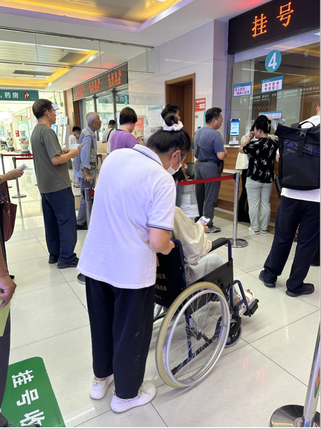 关于307医院代诊服务，陪诊挂号全身体检全程陪同，项目逐一落实的信息