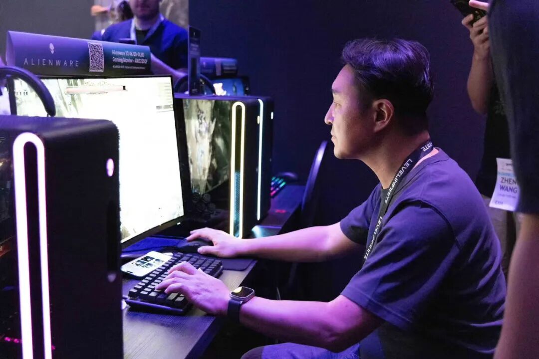 科隆游戏展第一天，马晓轶在现场试玩了一些新游戏