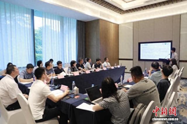 “人工智能+汽车”创新大赛决赛现场。广西壮族自治区大数据发展局 供图