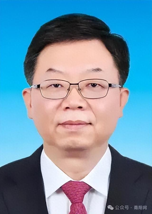 李伟,跨省履新!河南南阳人|李伟_新浪财经_新浪网