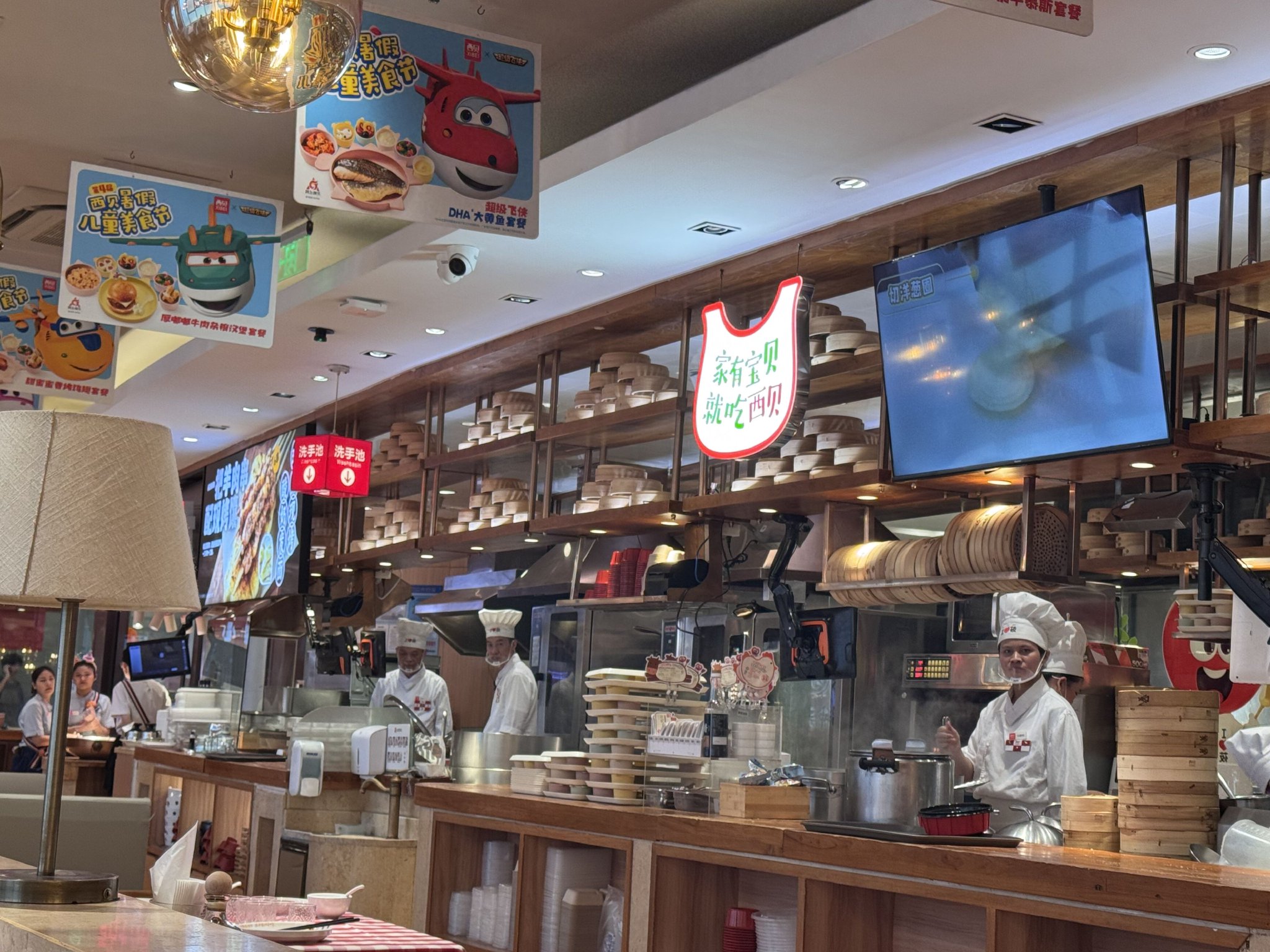 被罗永浩喊话的西贝开放后厨参观,记者实探西贝"预制菜"真相