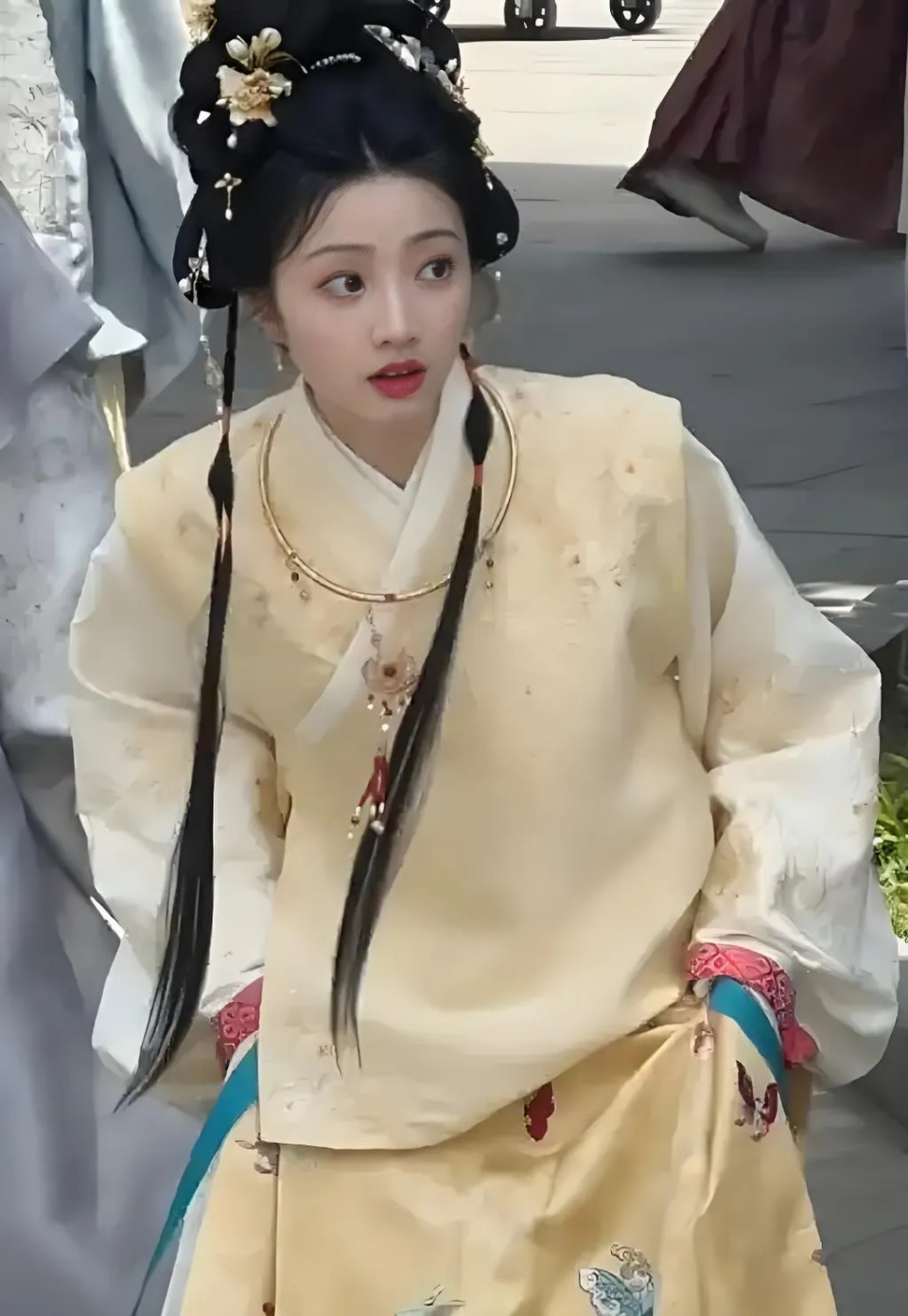 黄羿《盛世天下》美貌出圈,形象演技双优资源却虐,被欢瑞雪藏了