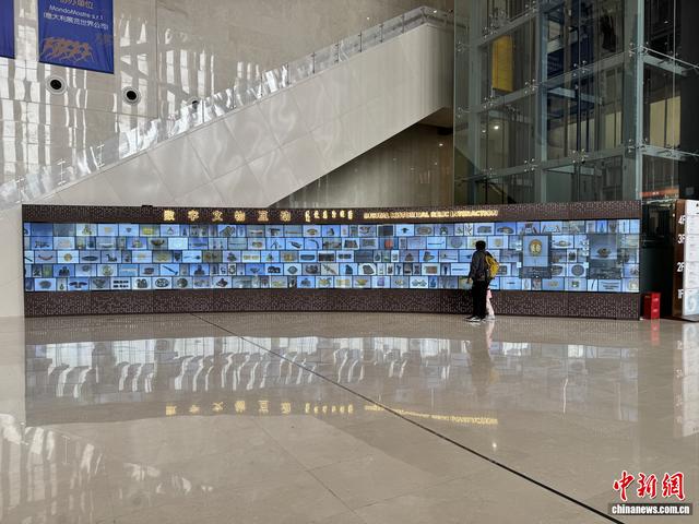 数字文物互动墙。曹子健 摄