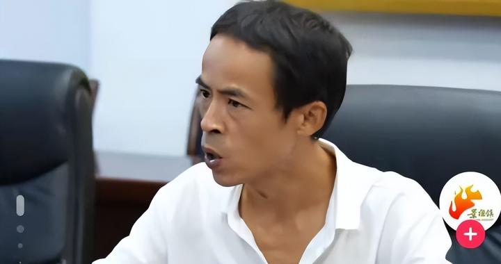 “鸡排主理人”走红不简单