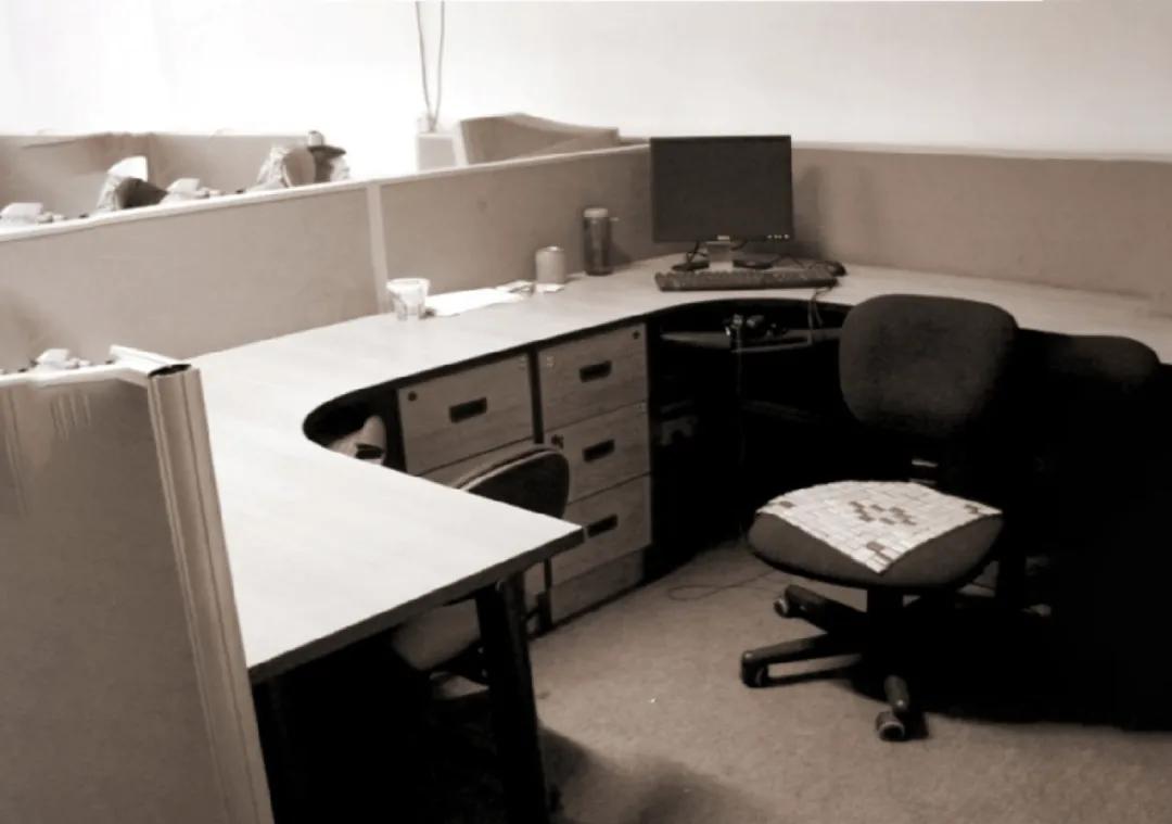 当年的工位照片