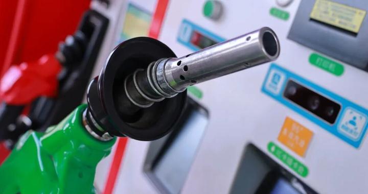 “95的车错加了92汽油！赶紧兑点98！”