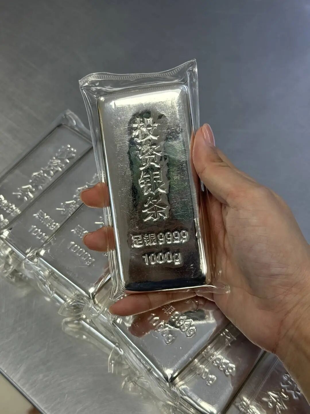 狂漲87%，比黃金還瘋！有人多年前購入已漲300%！商家賣斷貨，代購也賺翻了…