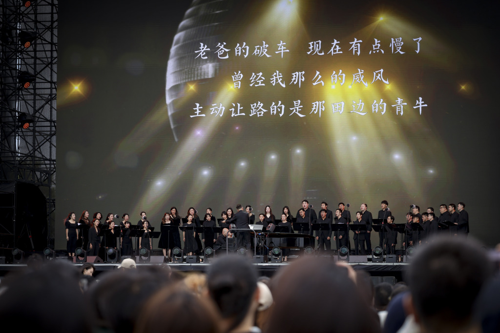 彩虹室内合唱团在青浦歌唱,有人坐着高铁来赴约|上海市_新浪财经_新浪网