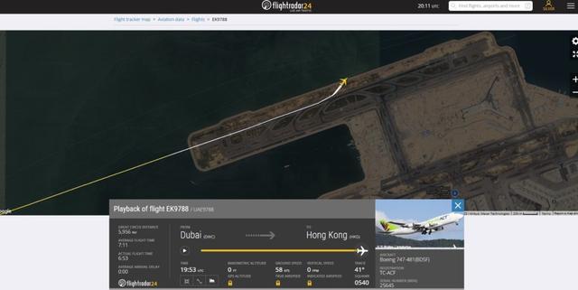 航班追蹤網(wǎng)站Flightradar24信息顯示，該飛機降落期間突然左轉(zhuǎn)后停下。 Flightradar24截圖