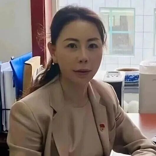 于媛媛，搞封建迷信活动，生活奢靡，贪图享乐
