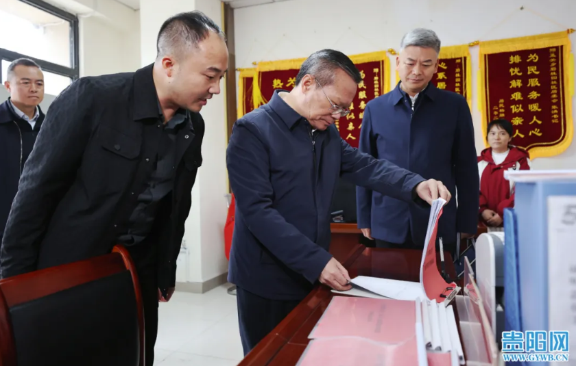 中央巡视组移交信访事项后，市委书记赴现场督办