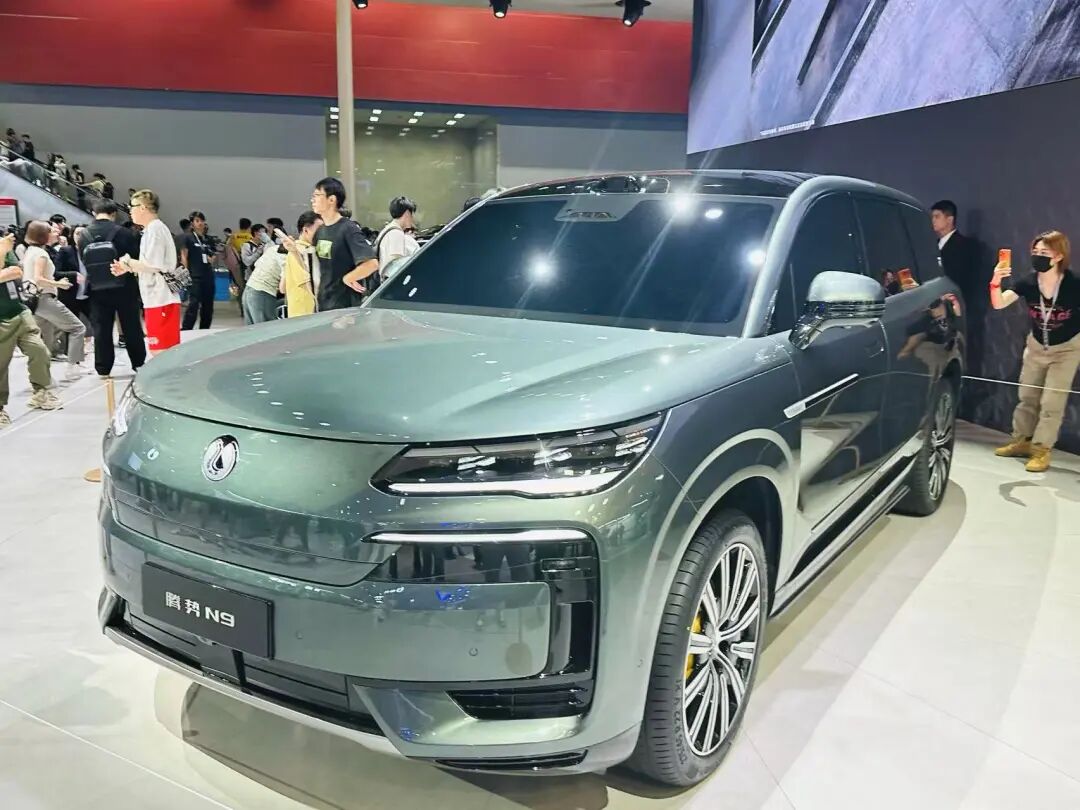 騰勢(shì)N9。孫婉秋 攝