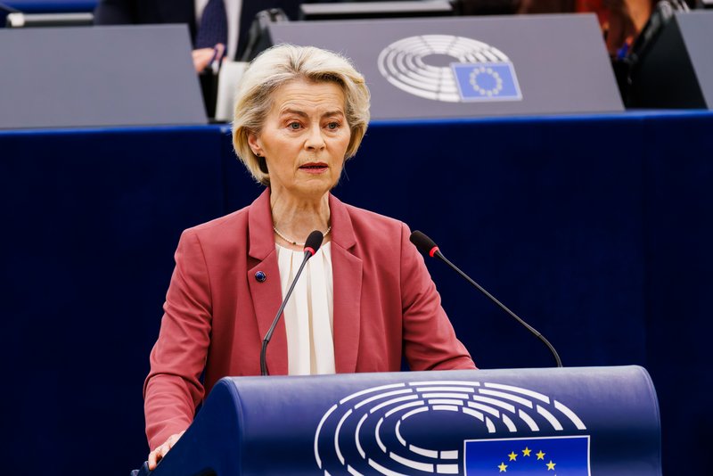 冯德莱恩放话：抓商机死磕竞争者，中国首当其冲