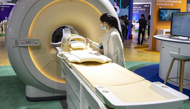 稀土磁鐵對(duì)MRI設(shè)備至關(guān)重要 CGTN資料圖