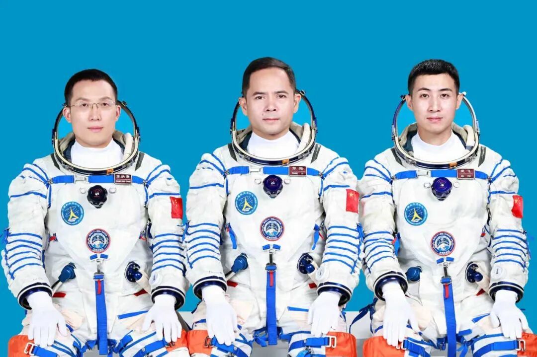 神舟二十一号航天员，是他们！其中有一位“90后”|中国航天|空间站|载人航天工程|张陆|指令长_新浪新闻