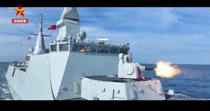 新“带刀护卫”，画面公布