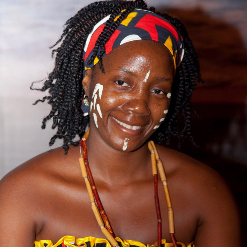 汤加火山喷发:全球气候反常?成都油菜花开,撒哈拉沙...