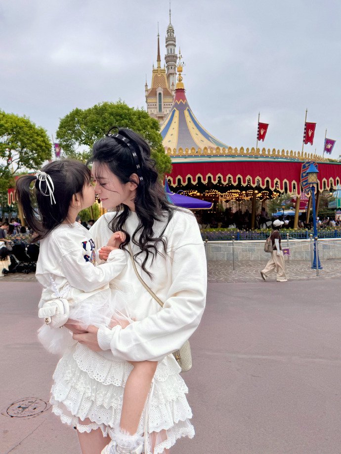 coldplay之yellow的中文版本MP3?