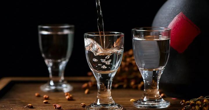 五粮液们的雷，彻底爆了！