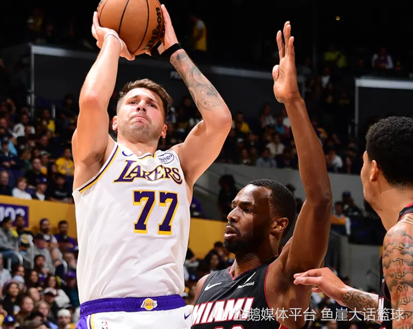 湖人升西部第三 卫冕冠军甩开马刺 76人东部第一