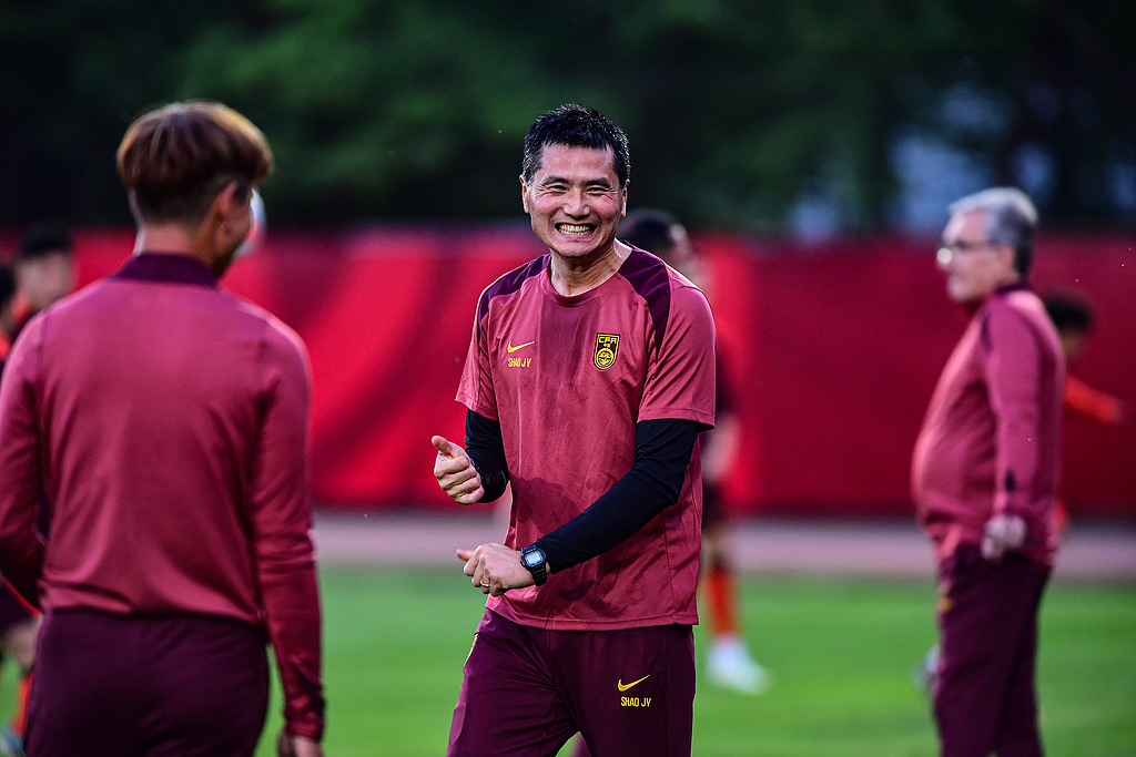 为什么是邵佳一？洋帅无人服众，郭士强经历让高层倾向土帅