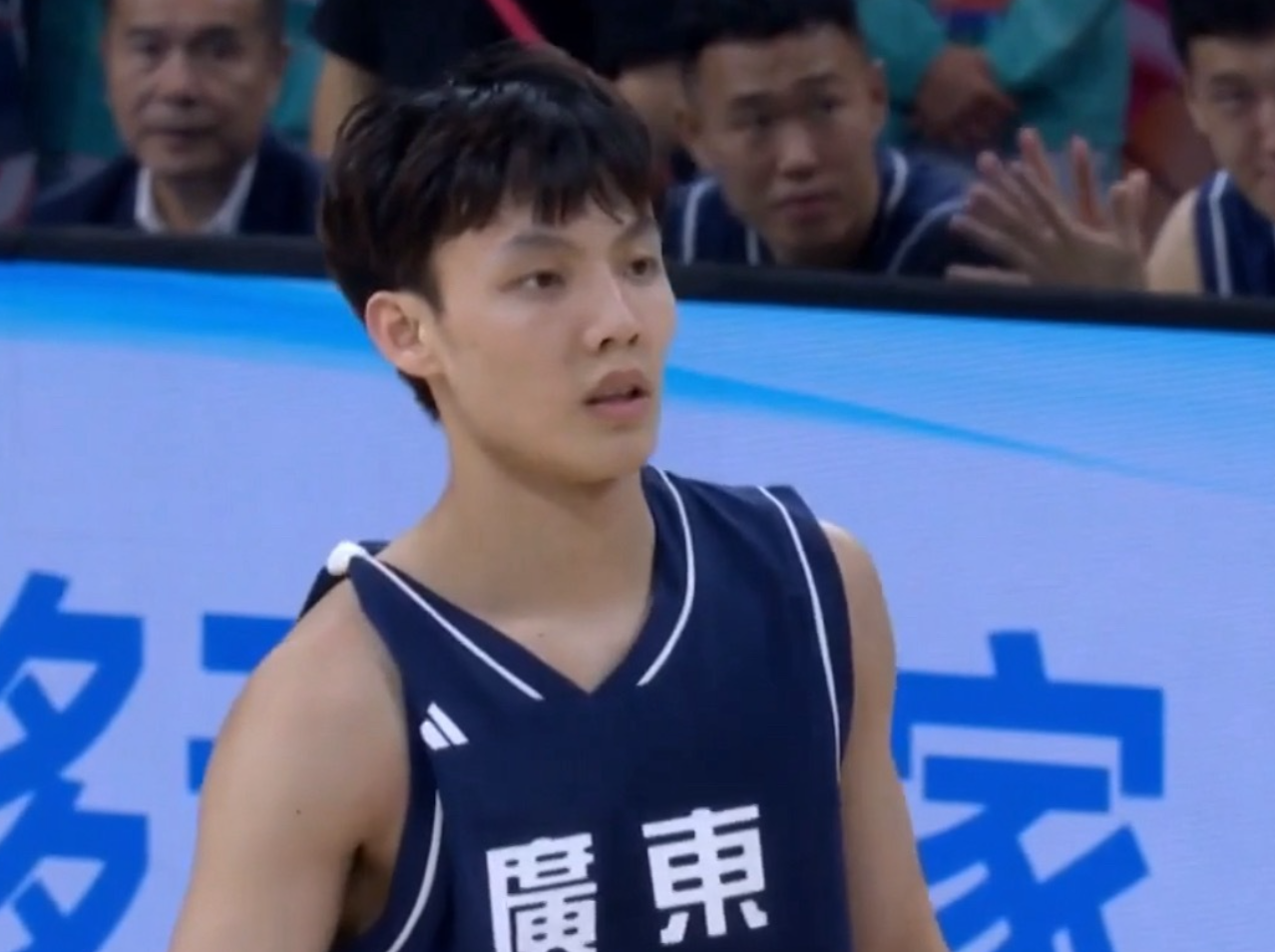 广东全运96-73江苏 球员评价：3人满分，3人及格，6人低迷