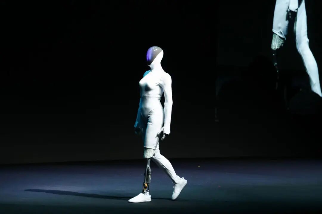 ▲小鹏全新一代IRON。企业供图