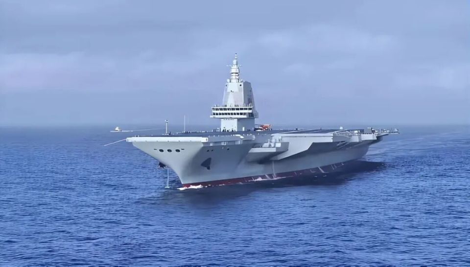 福建号航空母舰入列!中国迈入三航母时代!|航空母舰|福建省|舰载机