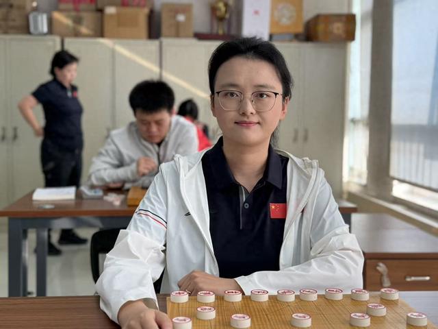 三次参赛终于夺冠 唐丹:这是一枚沉甸甸的金牌