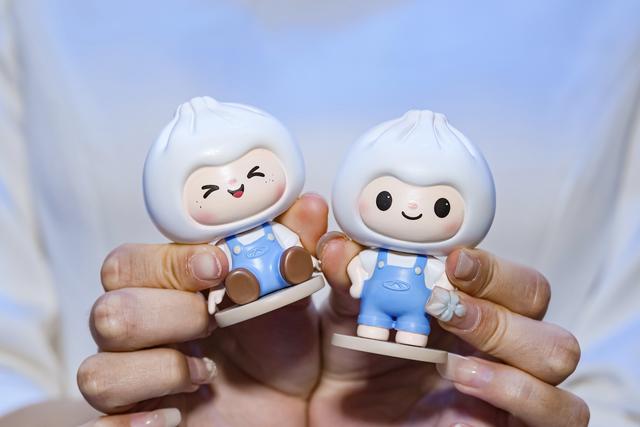 【包小瑞盲盒火热领取中】