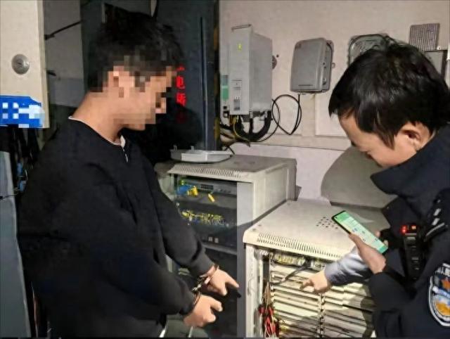 涉案嫌疑人指認作案設備