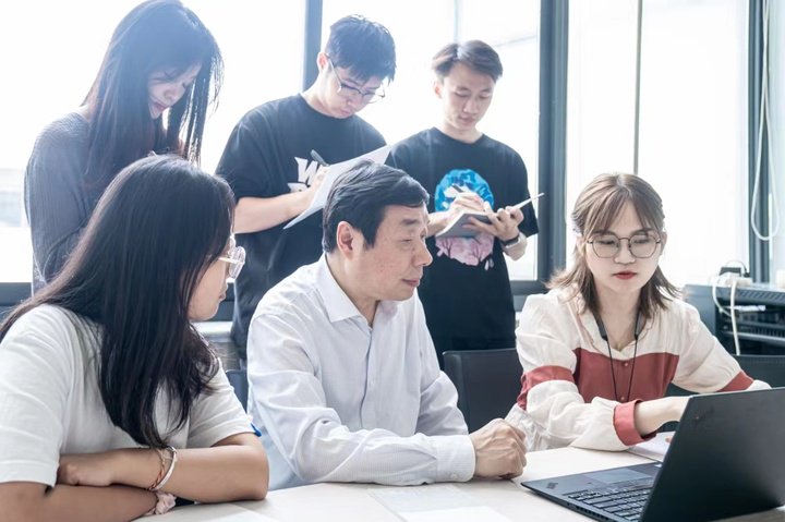 新院士 | 中国矿业大学胡振琪院士:三十余载守护大地的“土地医生”|生态修复|生态|土壤|矿山|煤炭_新浪新闻