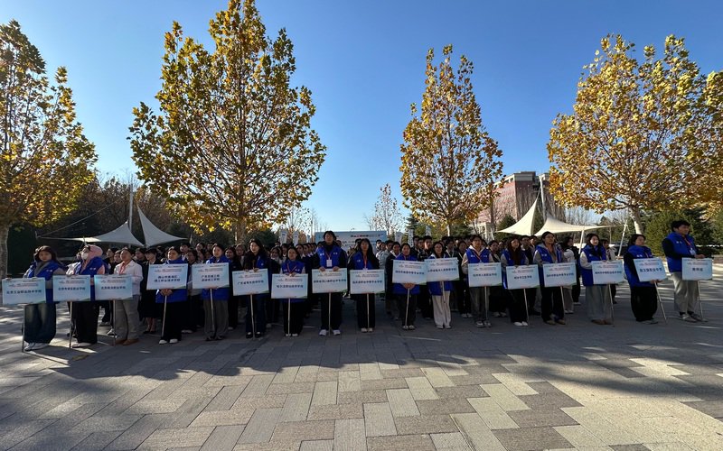 来自全国11个省（含直辖市）的参赛队伍集结。 新京报记者刘洋 摄