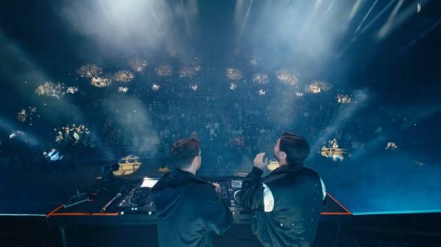 小马丁MARTIN GARRIX B2B ALESSO RED ROCKS 2025全场视频！电音蹦迪|音乐节|线下活动|Martin|I ...