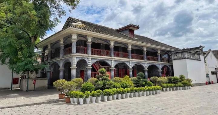 冬游遵义 │ 遵义1小时旅游圈攻略!以红色为魂,揽尽山水人文风情|遵义市|旅游圈_新浪新闻
