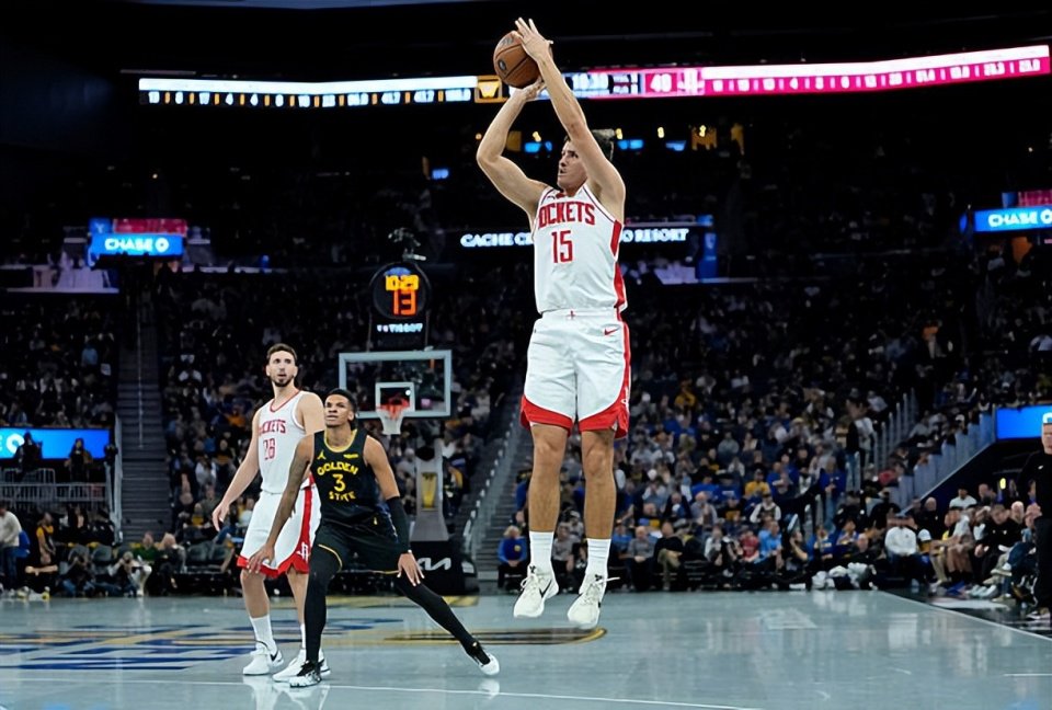 新星对抗老将争锋库里伦纳德同台献技谁主沉浮