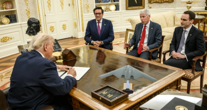 特朗普在白宫签署“创世纪计划”（Genesis Mission）