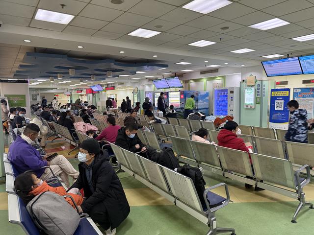 包含北京儿童医院帮忙挂号陪同看病突发身体不适紧急陪诊，快速就医不耽误的词条