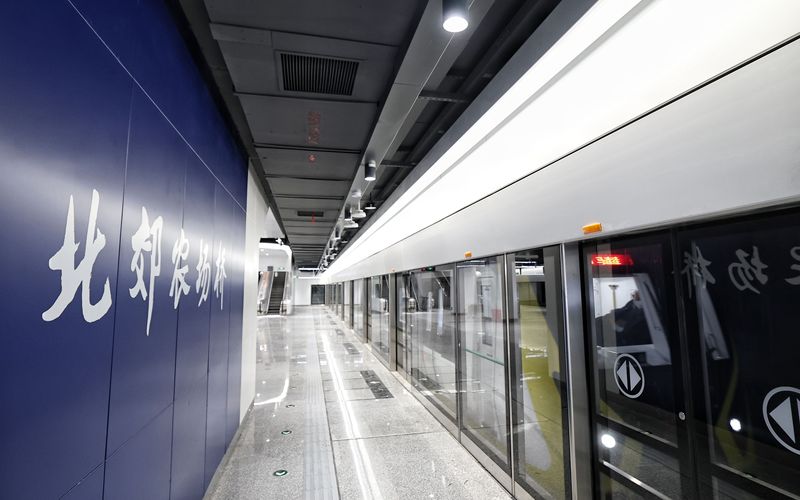 10月26日，记者探访地铁18号线北郊农场桥站。资料图片/新京报记者 陶冉 摄