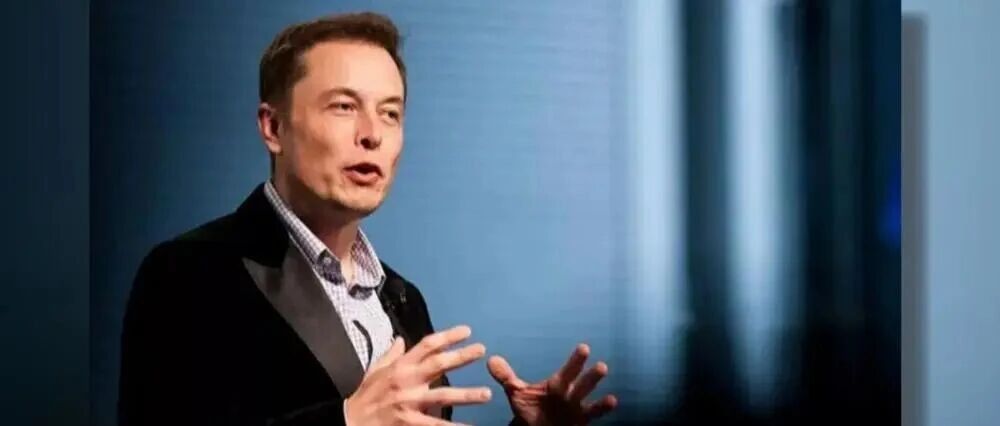 Space X冲击5.7万亿估值，马斯克深夜回应
