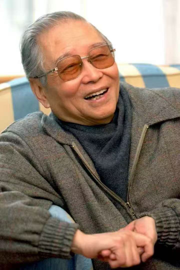 逝者｜南京大屠杀最早报道者王火：照亮历史的“火”，始终亮着