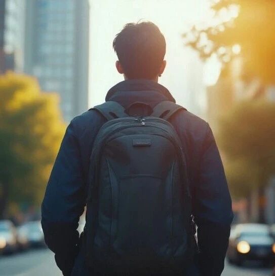 吴世春：一个普通三本毕业生，为什么值得我连投几个亿？