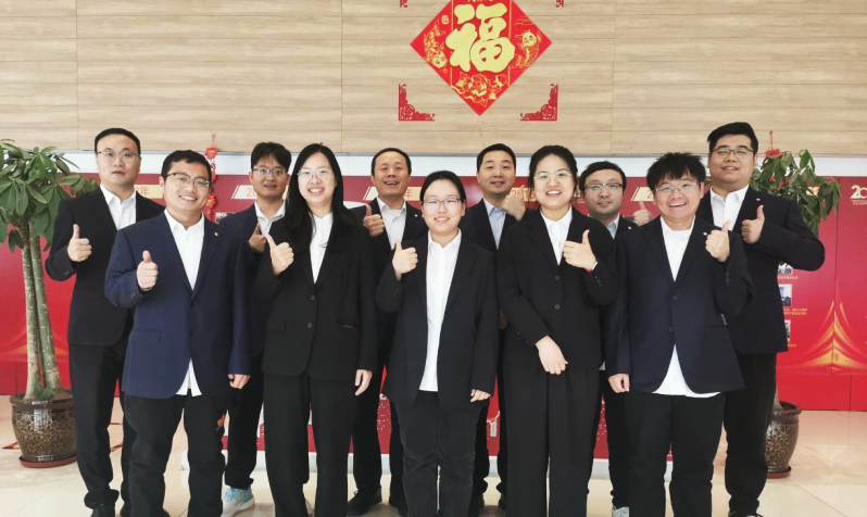 图为“智耕未来”团队集体合影