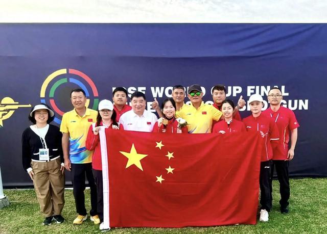 决赛百发百中！中国21岁姑娘创造历史，一举打破美国队垄断