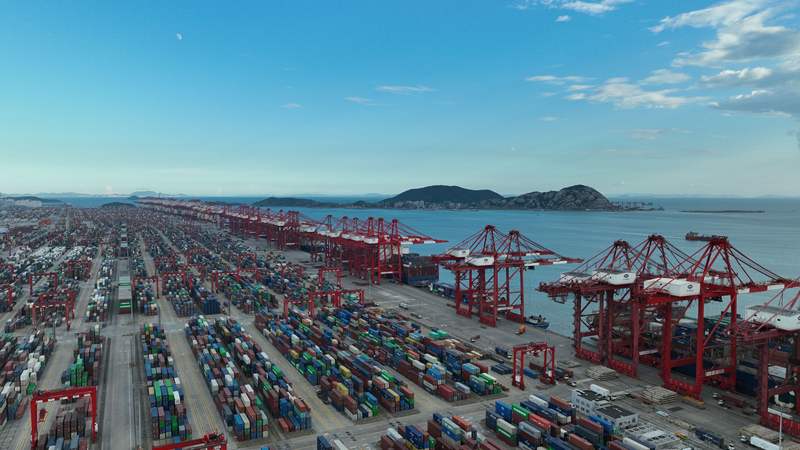 上海洋山港。上海边检洋山边检站供图