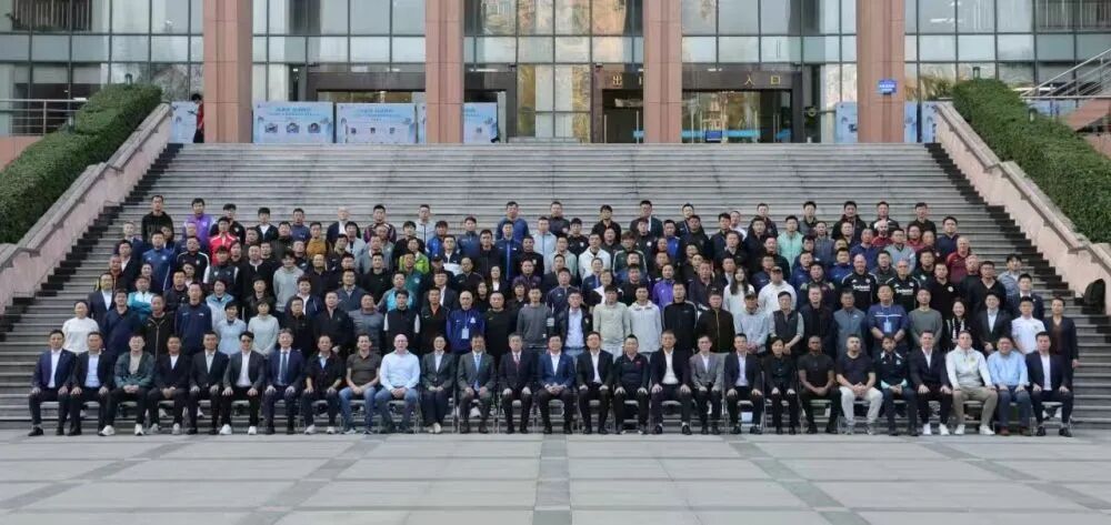 中国足协持证教练突破11.4万