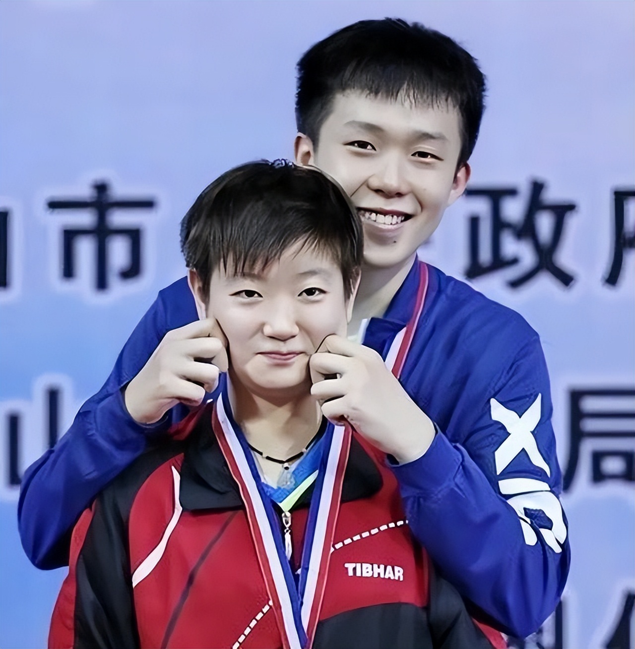 今日！央视直播国乒+nba，网络转欧冠+国安出战亚冠+wcba大连女篮