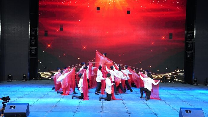 舞蹈专业教学成果展示。 图/首都师范大学京疆学院