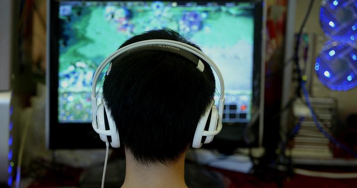 国安部：某初中生沉迷网络，受蛊惑企图创立“同盟联军”并计划模仿游戏内容成年后轰炸学校